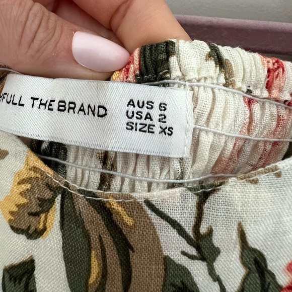 Faithfull the Brand floral linen top - Picture 6 of 11